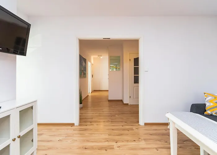 Tropicana - By Grand Apartamento